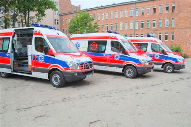 Nowe karetki w Turku - Archiwum