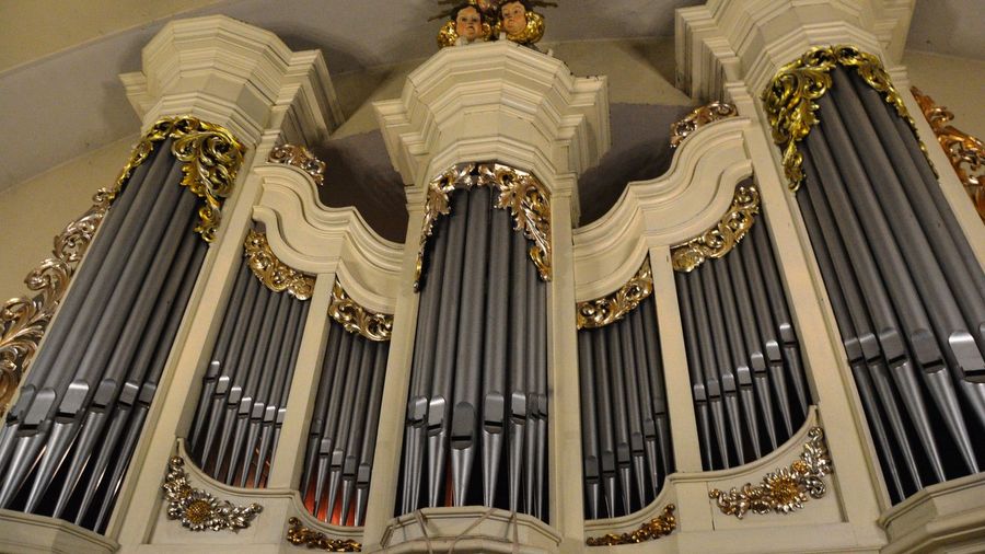 organy kościół świętej rodziny piła - Parafia pw. Świętej Rodziny w Pile