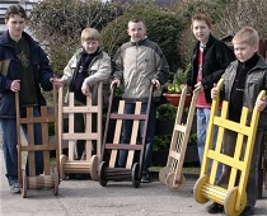 Biegają z klekotami - Archiwum Radia Merkury