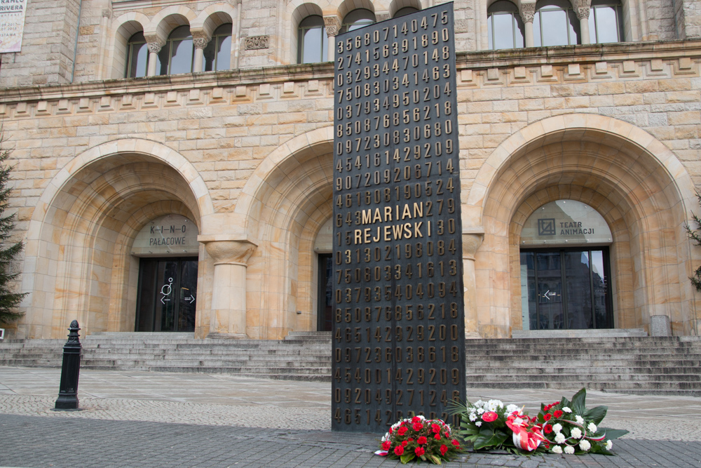 enigma - Karolina Rej