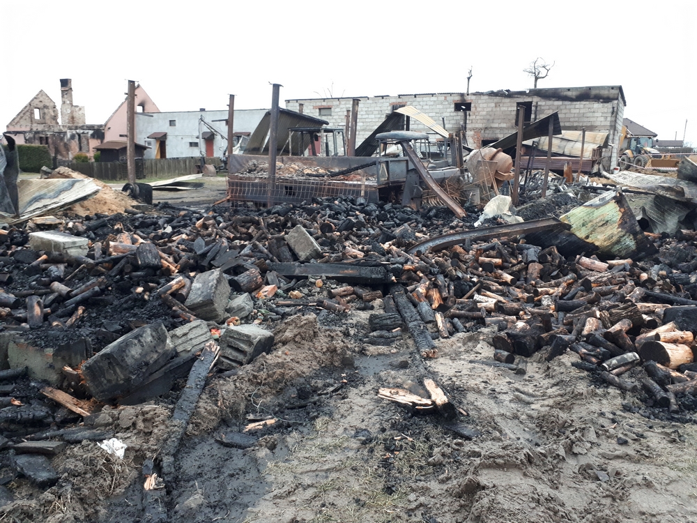 pogorzelcy Murowana Goslina - Karolina Rej