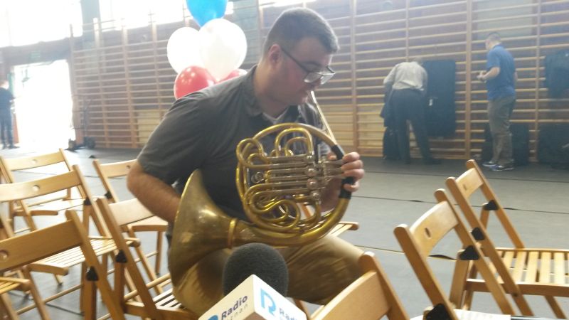 muzyk traba - Jacek Butlewski