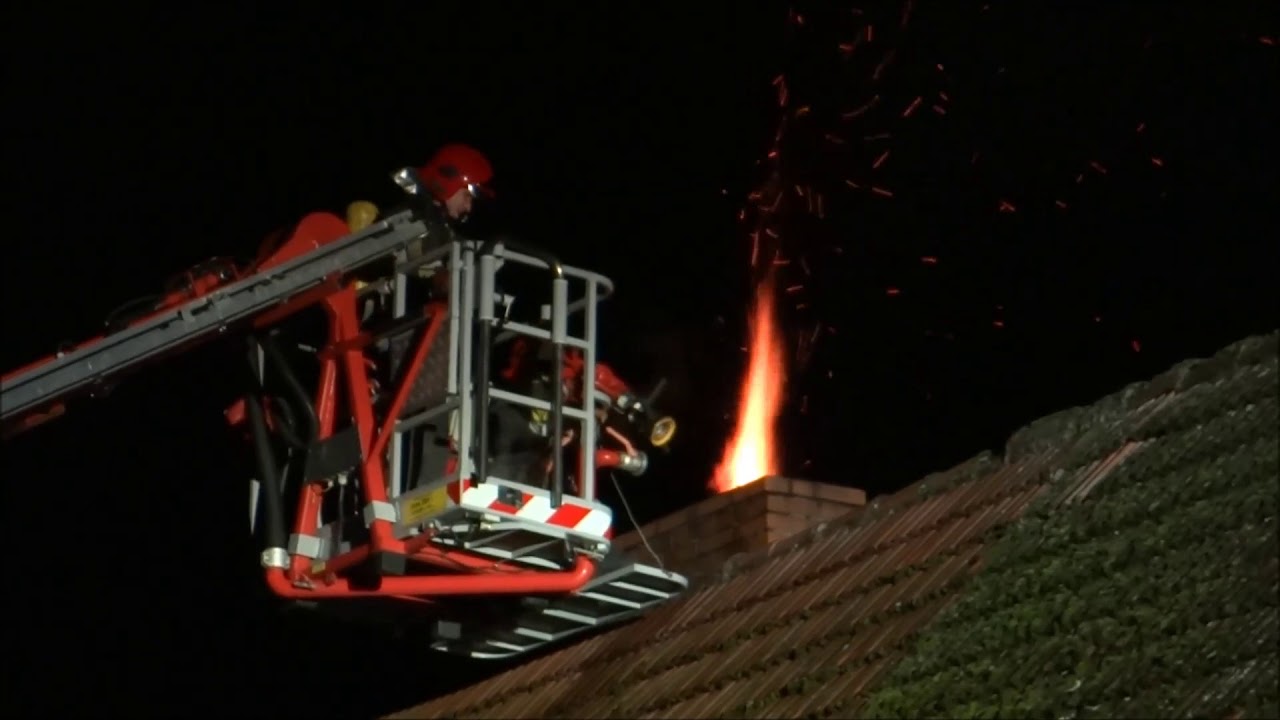 pożar sadzy komin - Straż Pożarna