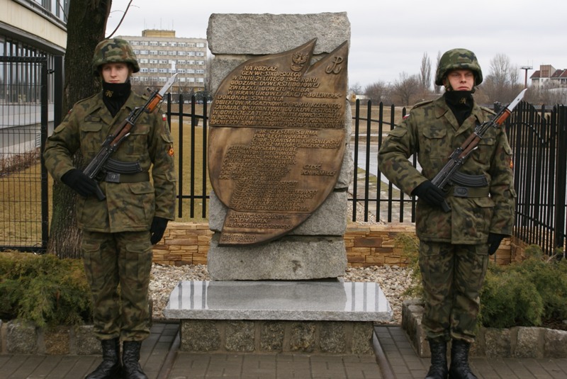 akcja bollwerk pomnik - poznan.ipn.gov.pl