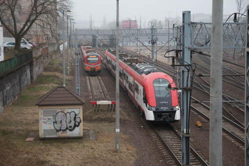 pociągi tory koleje wielkopolskie poznań główny - Tomasz Żmudziński