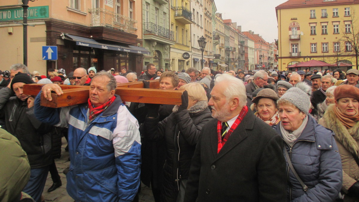 droga krzyżowa kalisz - Danuta Synkiewicz