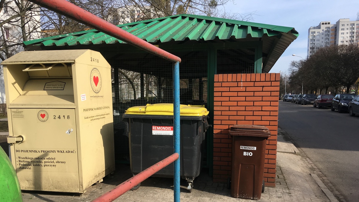 śmietnik kosz bioodpady resztki kuchenne - Adam Michalkiewicz