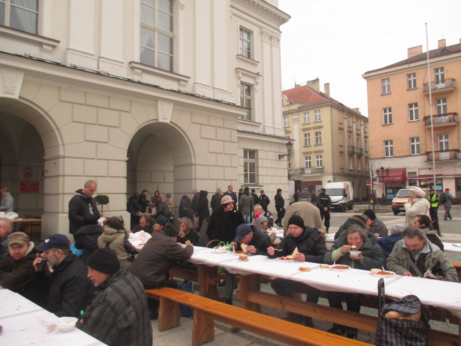 śniadanie wielkanocne kalisz - Danuta Synkiewicz