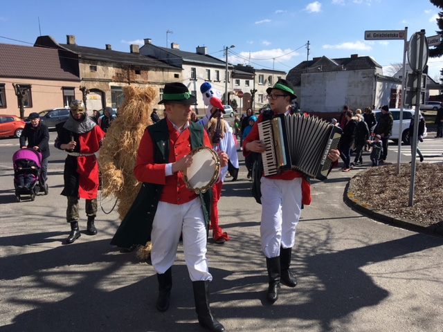 niedźwiedź czerniejewo przebierańcy wielkanoc - Rafał Muniak