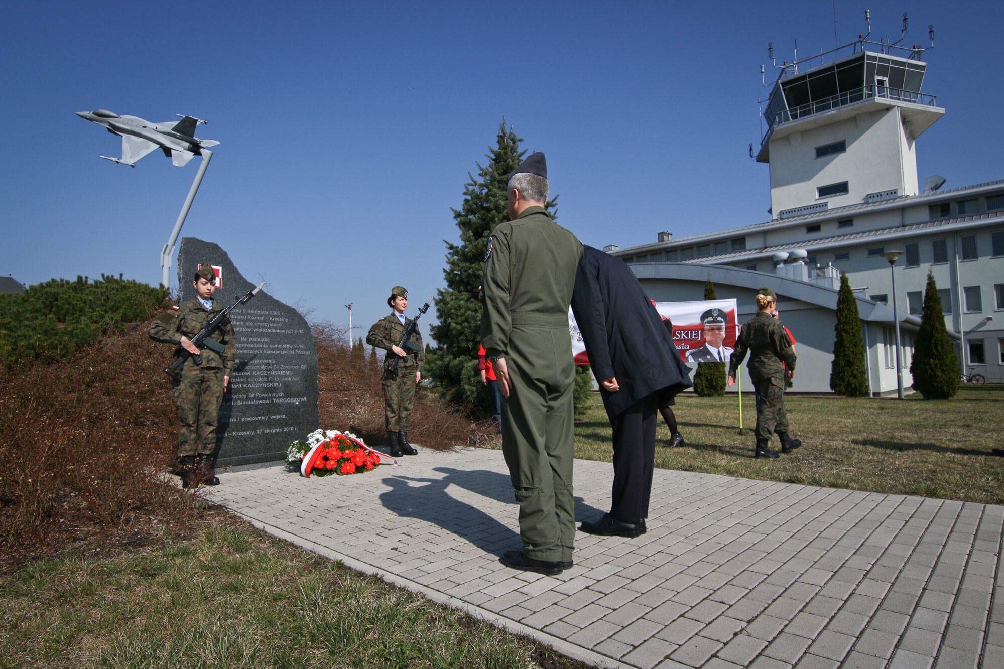 kapitan Krzysztof Nanuś 