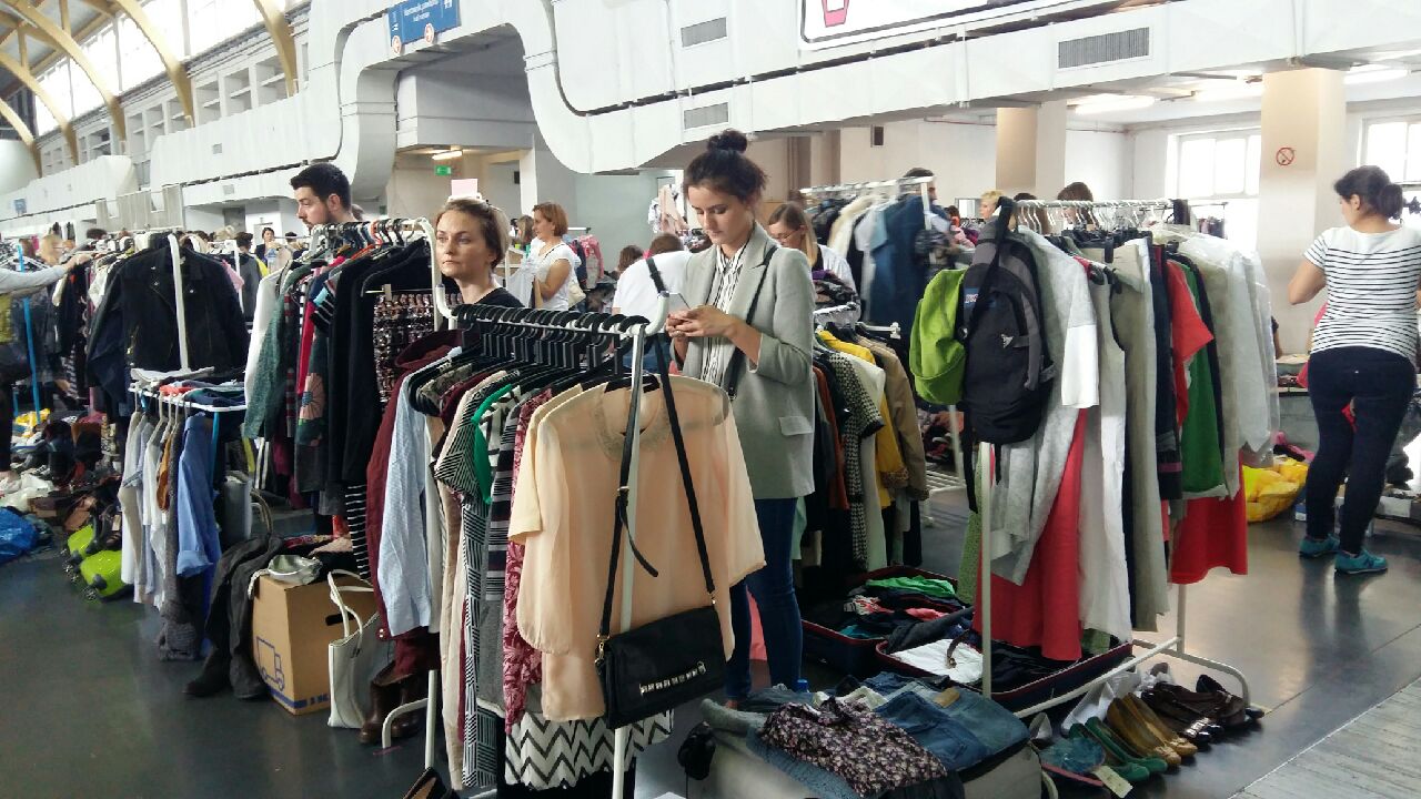 wietrzenie szaf - Magdalena Konieczna