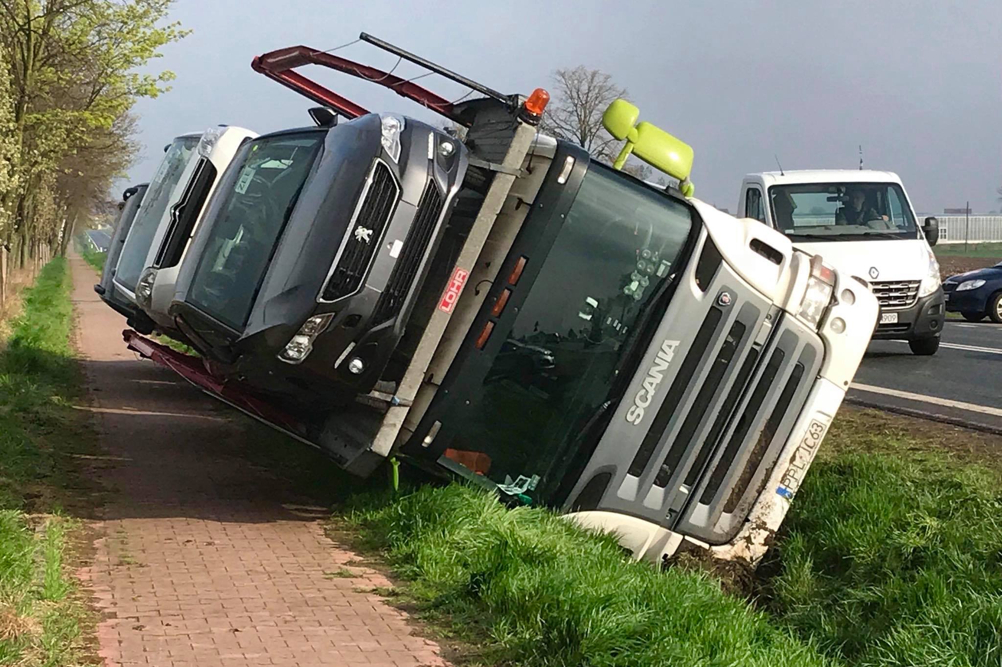 laweta w rowie wypadek - Kalisz24 INFO