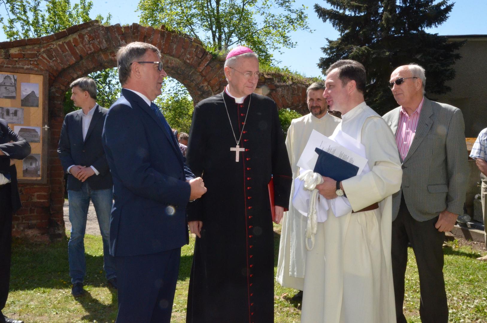 kościół owińska poświęcenie arcybiskup - Starostwo Powiatowe w Poznaniu