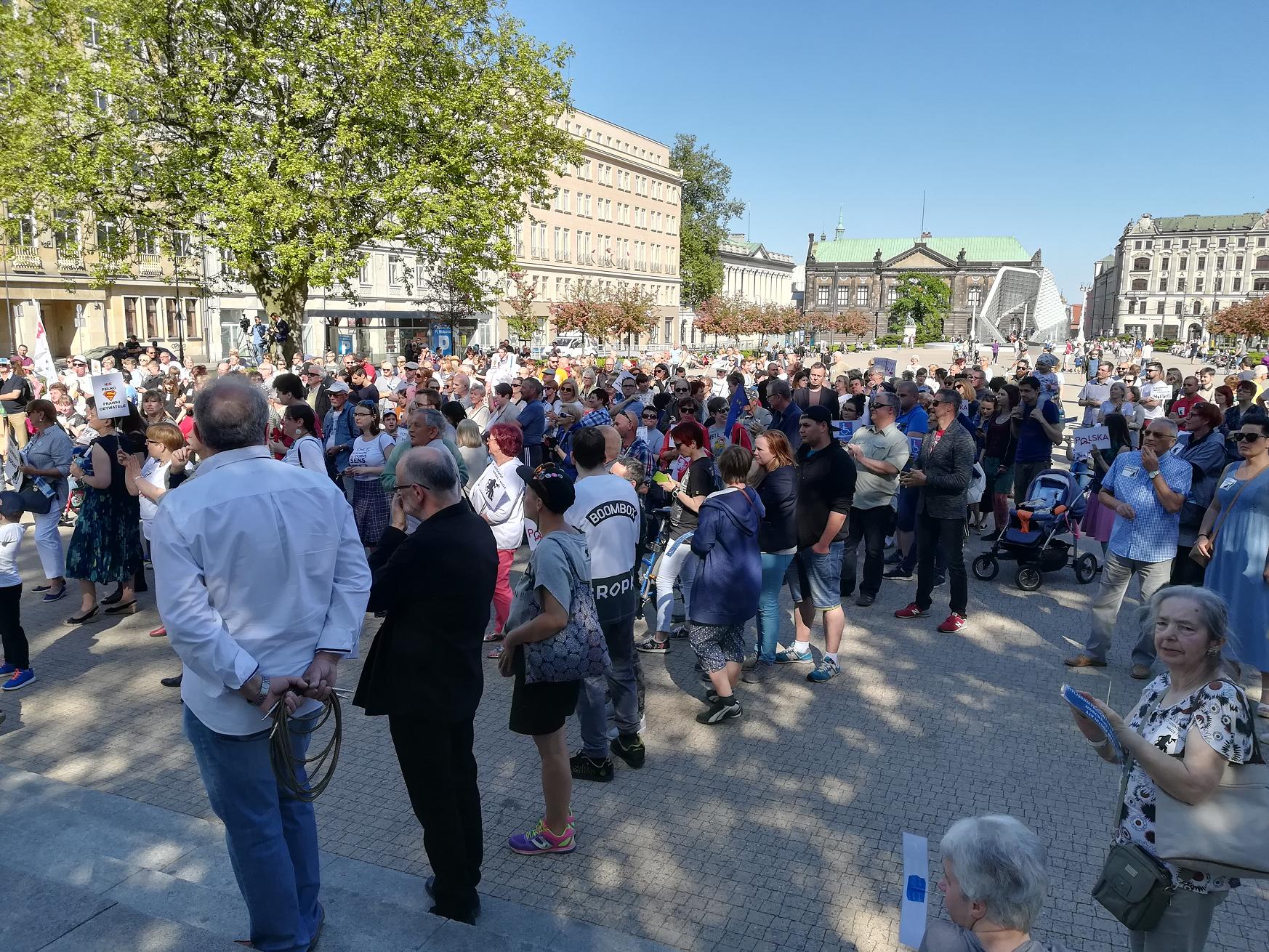 protest niepełnosprawnych poznań plac wolności - Sandra Soluk