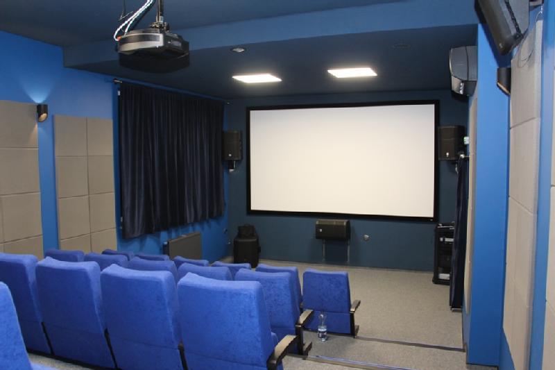 kino za rogiem stare miasto - Kino za Rogiem