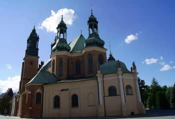 received_1015607331941685 - Fotolia