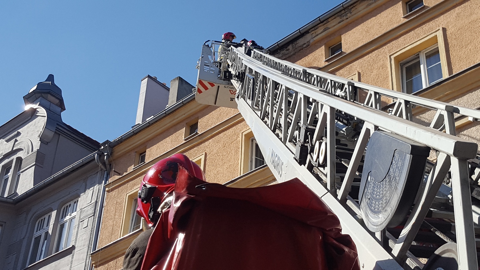 straż strażacy poznań woźna tynk kamienica - Michał Jędrkowiak