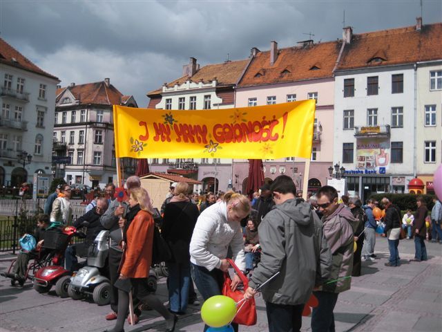 Mamy godność - marsz w Kaliszu - Danuta Synkiewicz