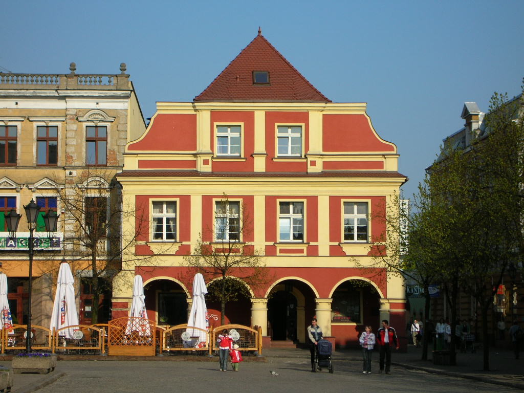 kamieniczka - wikipedia.org