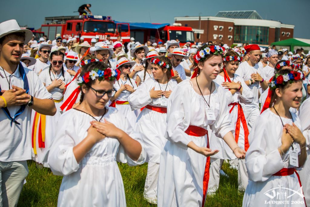 Biuro Prasowe Spotkań Młodych LEDNICA 2000