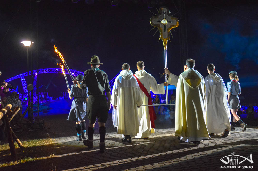 Biuro Prasowe Spotkań Młodych LEDNICA 2000