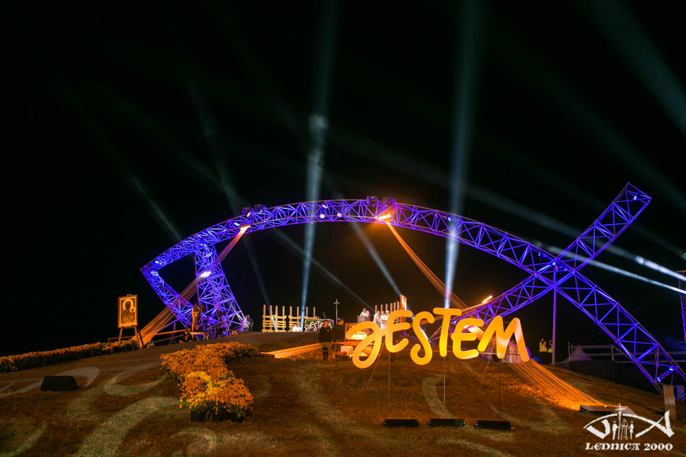 Biuro Prasowe Spotkań Młodych LEDNICA 2000