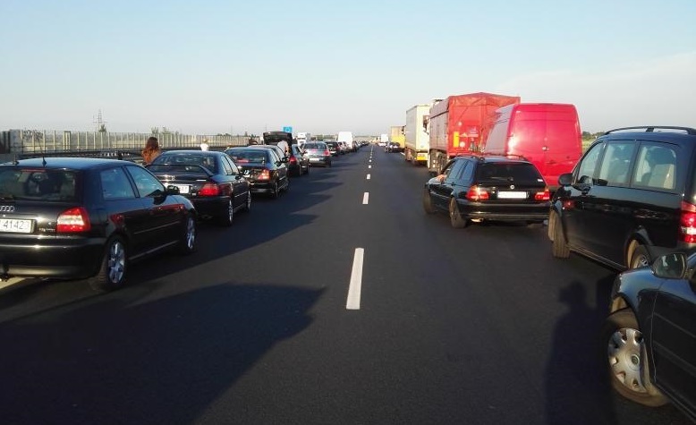 korytarz ratunkowy a2 - Nivaya - Motosygnały /Twitter/