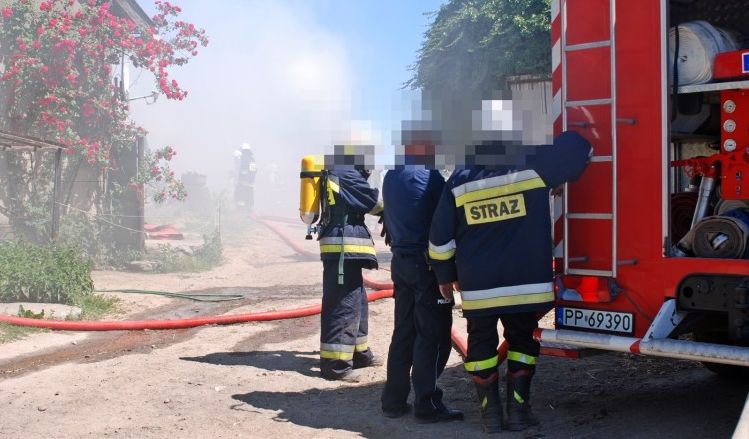 pożar chlewnia złotów - zlotowskie.pl