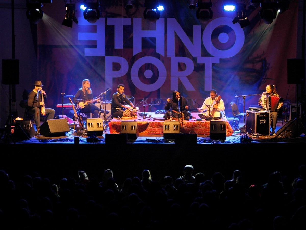 Ethno Port koncert CK Zamek - http://ethnoport.pl/