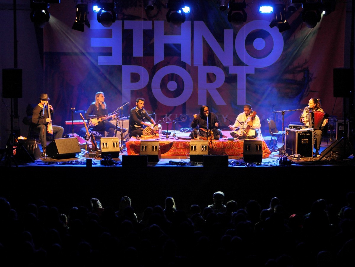 Ethno Port koncert CK Zamek - http://ethnoport.pl/