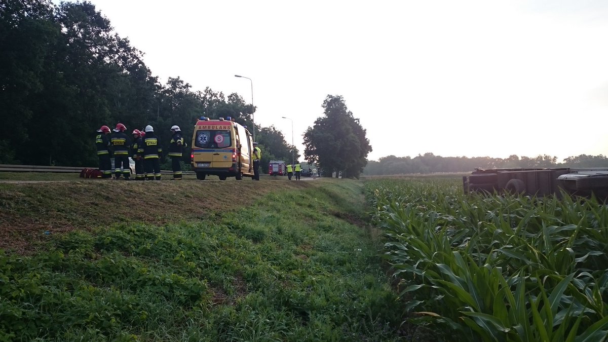 wypadek śrem - Twitter/Michał Czubak