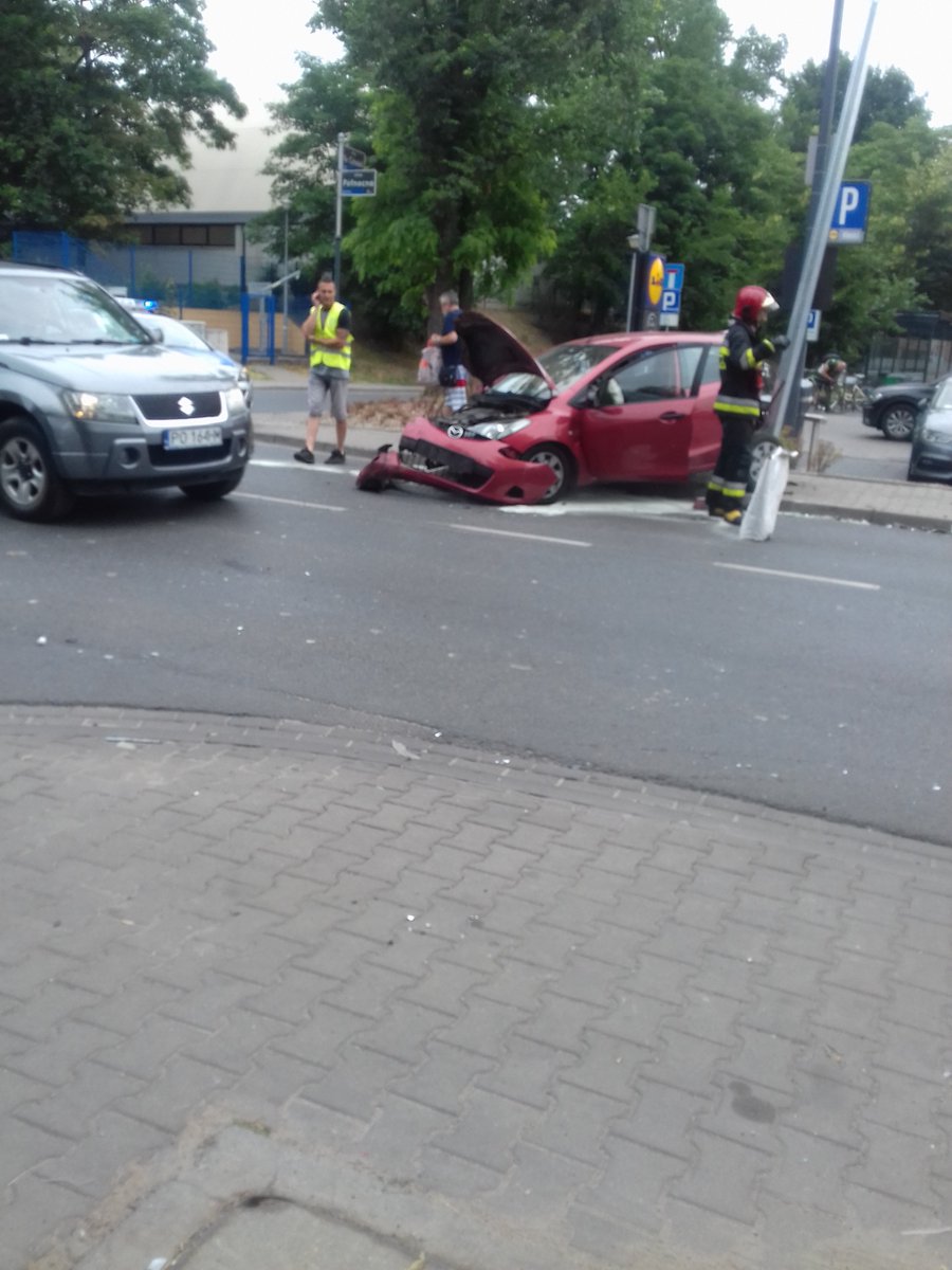 Twitter/Motosygnały/Hegemon