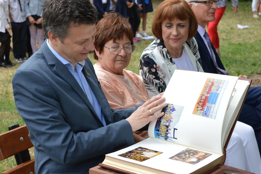 sendlerowa piła - Przemysław Stochaj