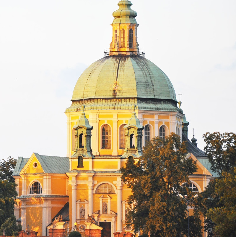 bazylika - http://www.sanktuarium.gostyn.pl/