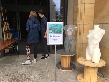 wyprzedaż charytatywna zamek - Jacek Butlewski