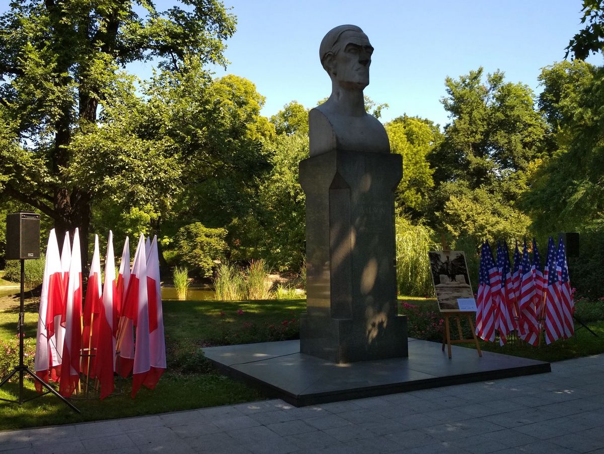 pomnik wilsona amerykanie - Kacper Witt