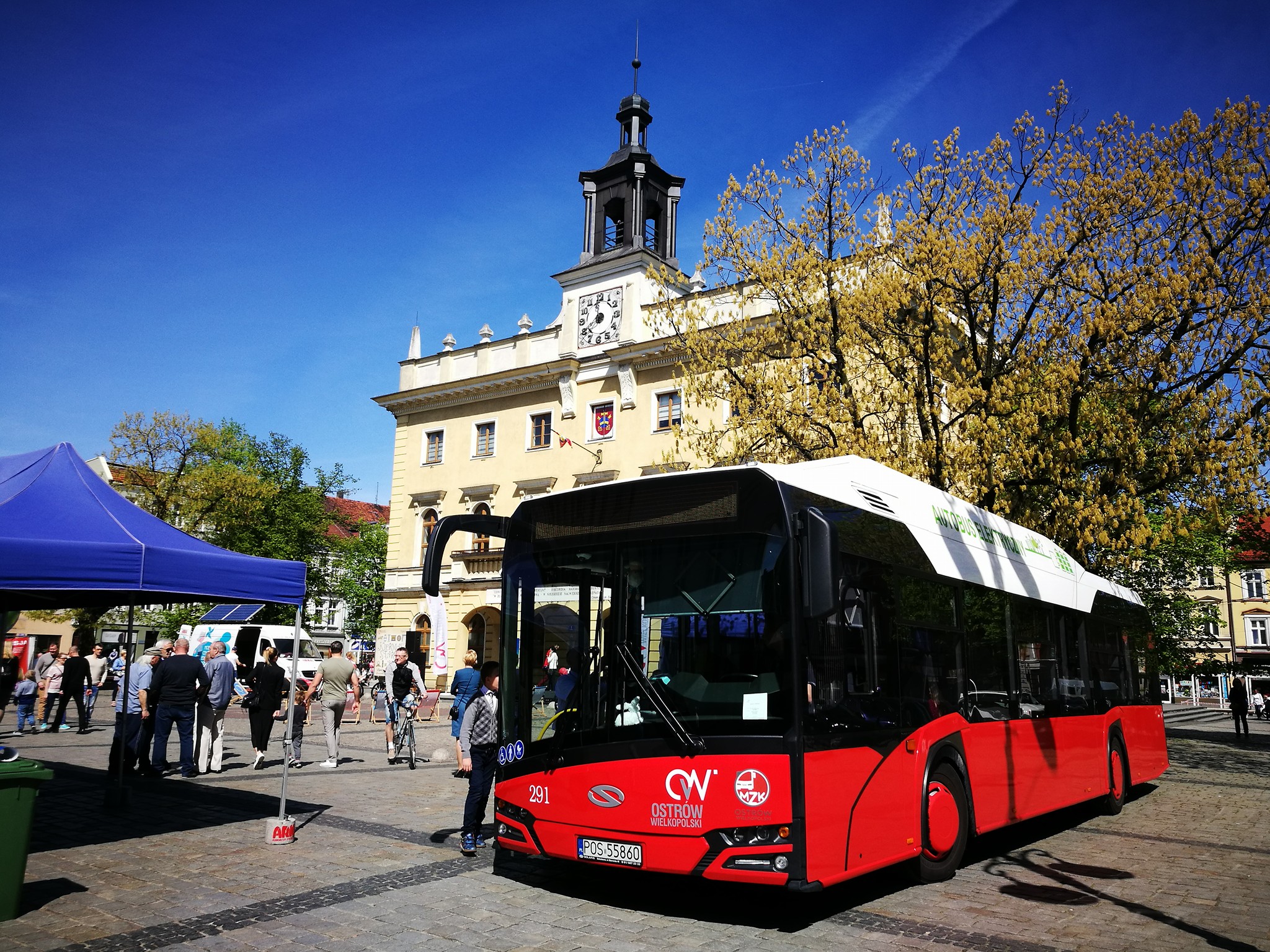 ostrowautobus - MZK Ostrów, Facebook