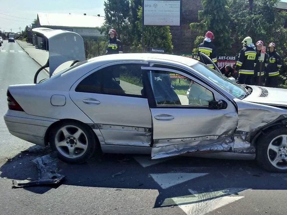 received_1069861459849605 - Pomoc Drogowa Car Center