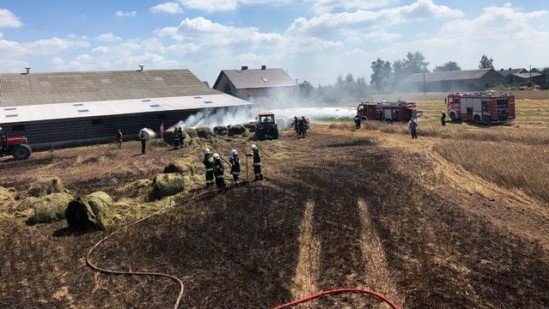 pożar kombajn rolniczy słupca - PSP Słupca