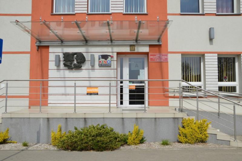 237885f71c0f55 - (www.kinozarogiem.pl)