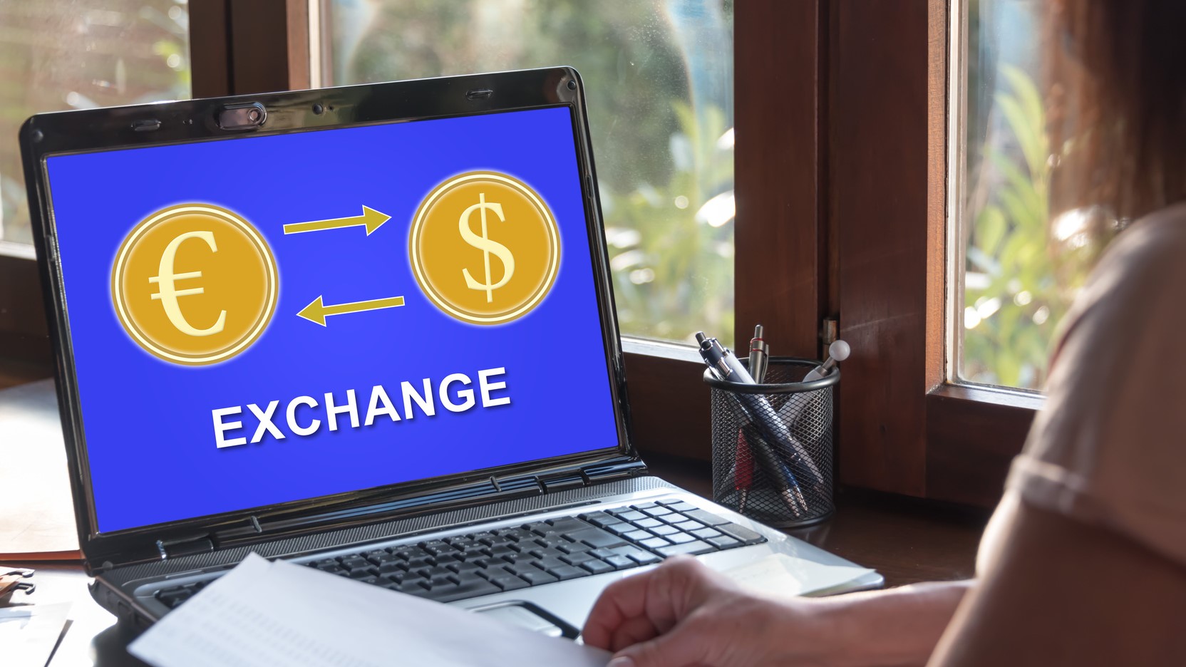 kantor internetowy - Fotolia