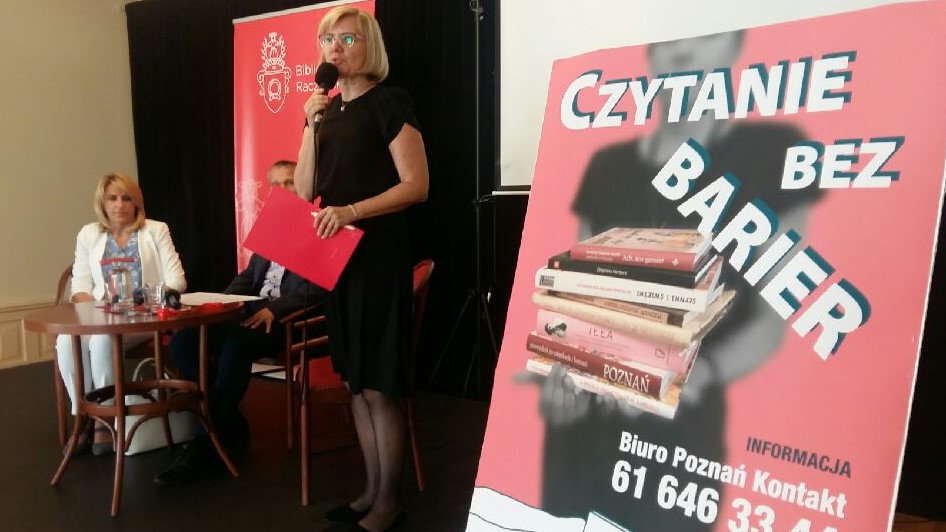 dowiozą książki do niepełnosprawnych - Magdalena Konieczna