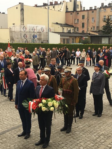 577f1d4b6862bebe5e28ce0e47c1dba69cc25a58d07649f1ac3cc92146642e48 - Rafał Regulski