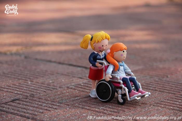 niepełnosprawni wózek podaej dalej - www.facebook.com/pg/FundacjaPodajDalej