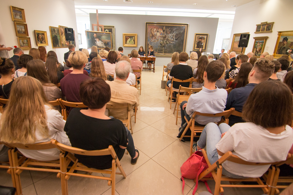 Narodowe Czytanie Przedwiośnia w Muzeum Narodowym w Poznaniu - Wojtek Wardejn
