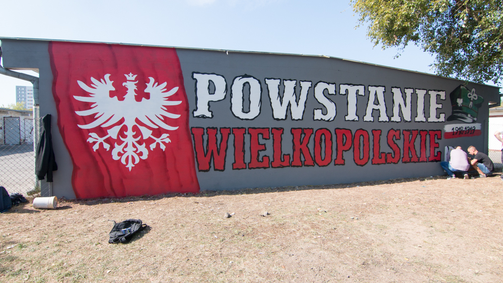 namalowany przez kibiców mural na wiatracznej poznań - Wojtek Wardejn