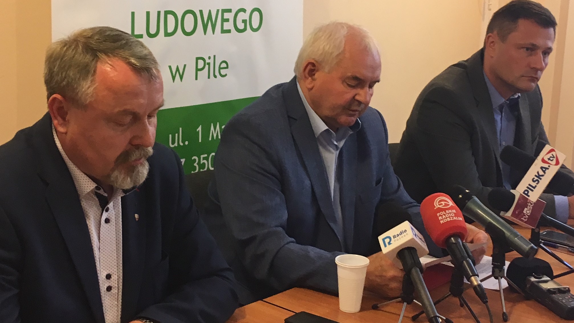 cba działacze z piły wicestarosta i dyrektor konferencja - Przemysław Stochaj