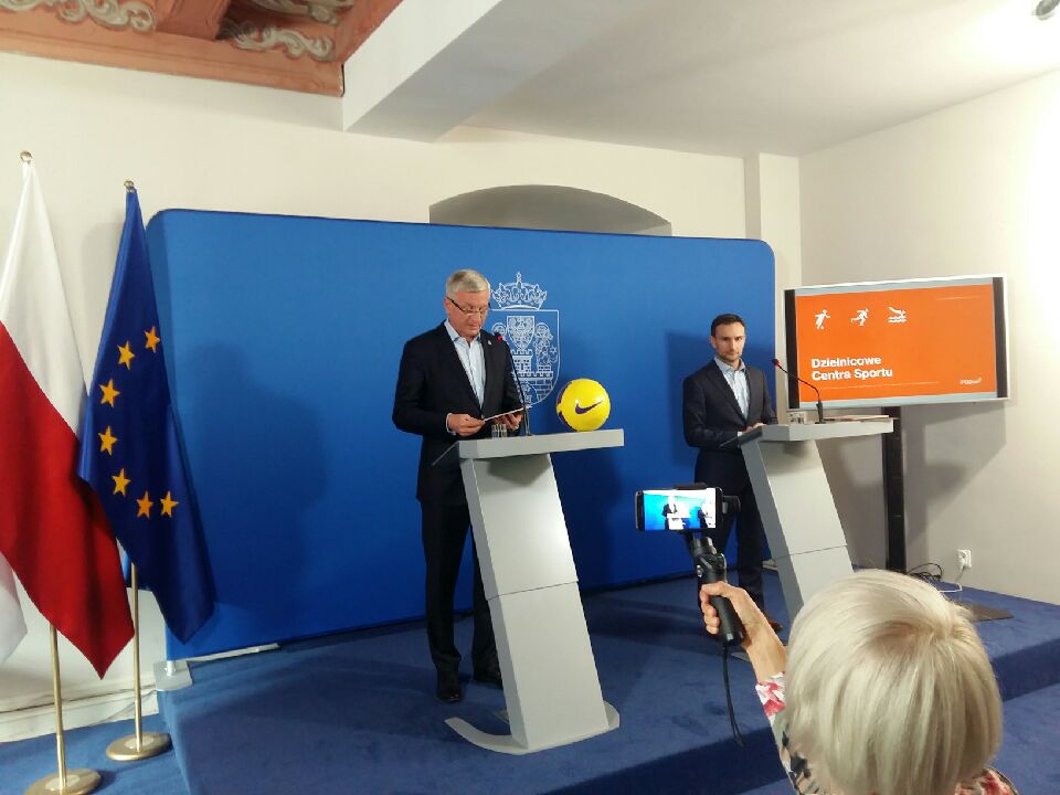 dzielnicowecentrasportu - Magdalena Konieczna