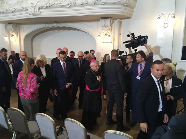 morawiecki biskupi  - Jacek Butlewski
