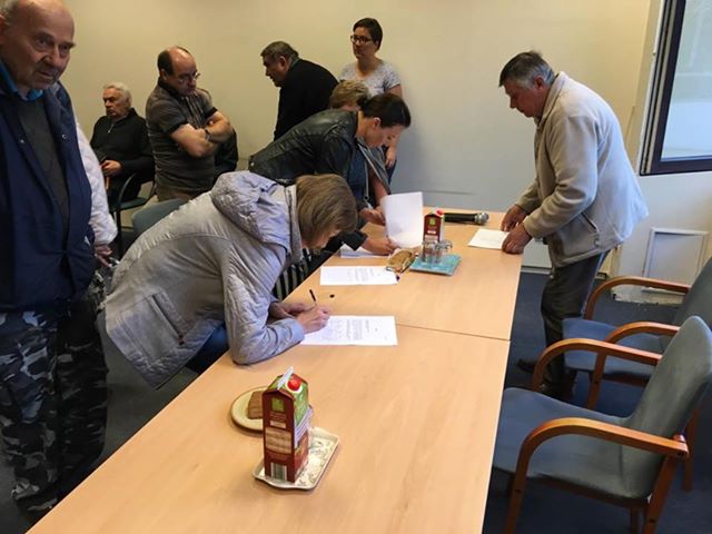 protest trutki podolany - Piotr Jaśkowiak